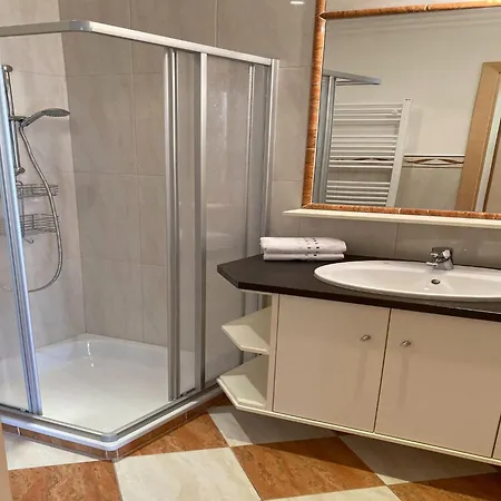Apartment In Near Lift, Cleaning Included