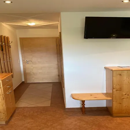 Apartment In Near Lift, Cleaning Included *